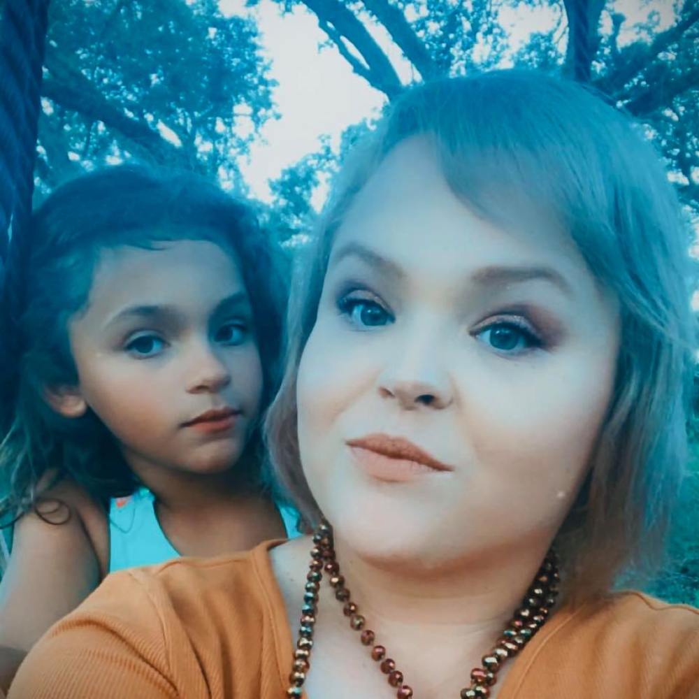 Meet your Posher, Dana